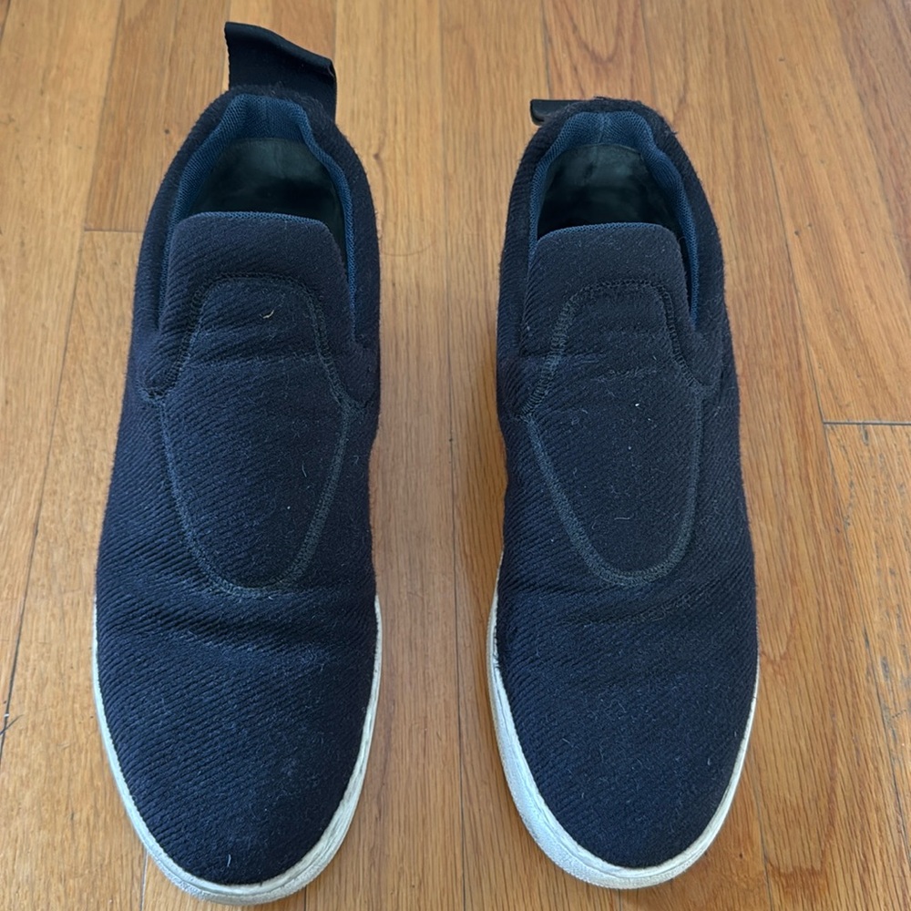 Celine Authentic Pull on sneaker
